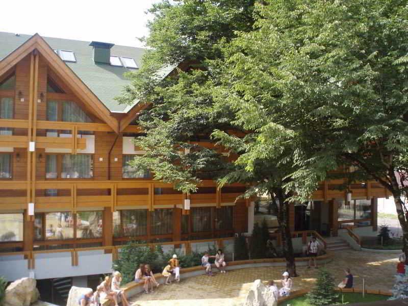 فندق سوتشيفي  Chalet Polyanka المظهر الخارجي الصورة